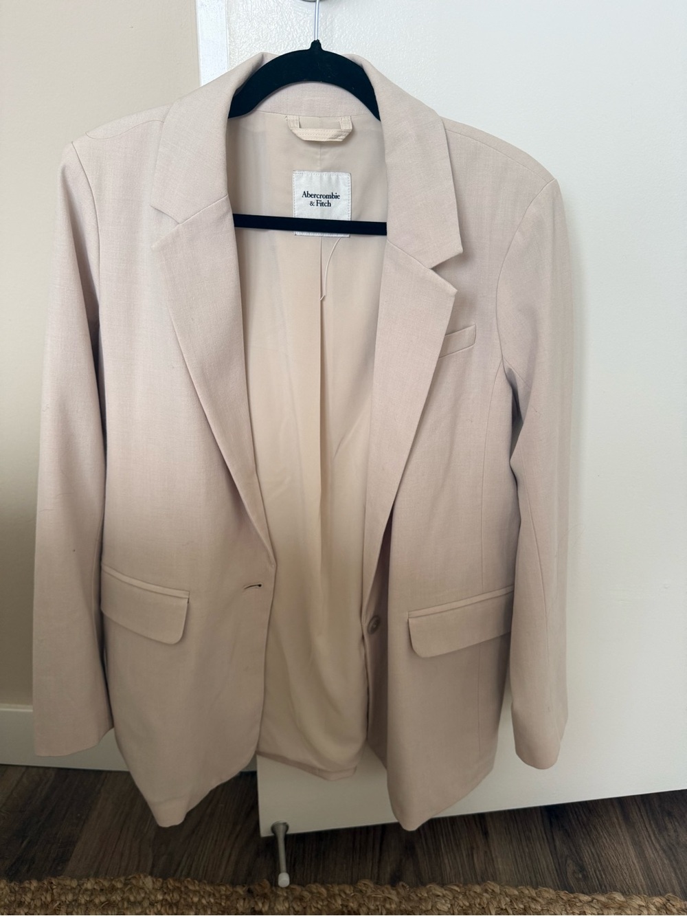 Abercrombie & Fitch Women's TanBlazer